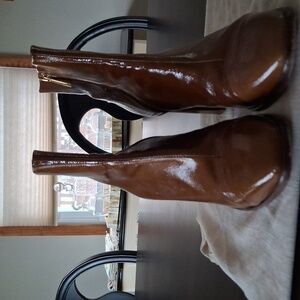 Bobbies Paris Coco Ankle Boot Sz 42 in Nougatine